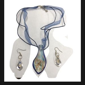 Necklace‎ glass pendant/earrings accessorize